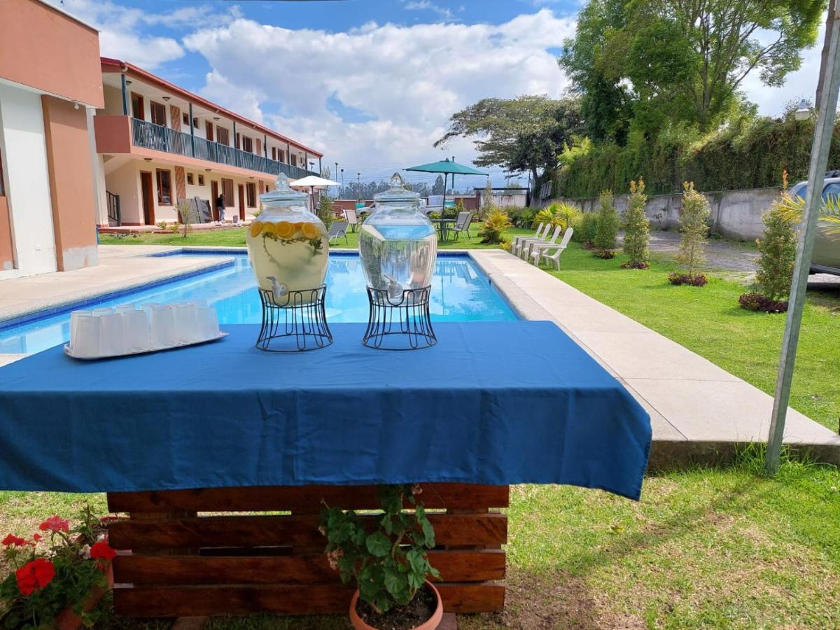 Quinta San Felipe Hotel Tababela Exterior photo